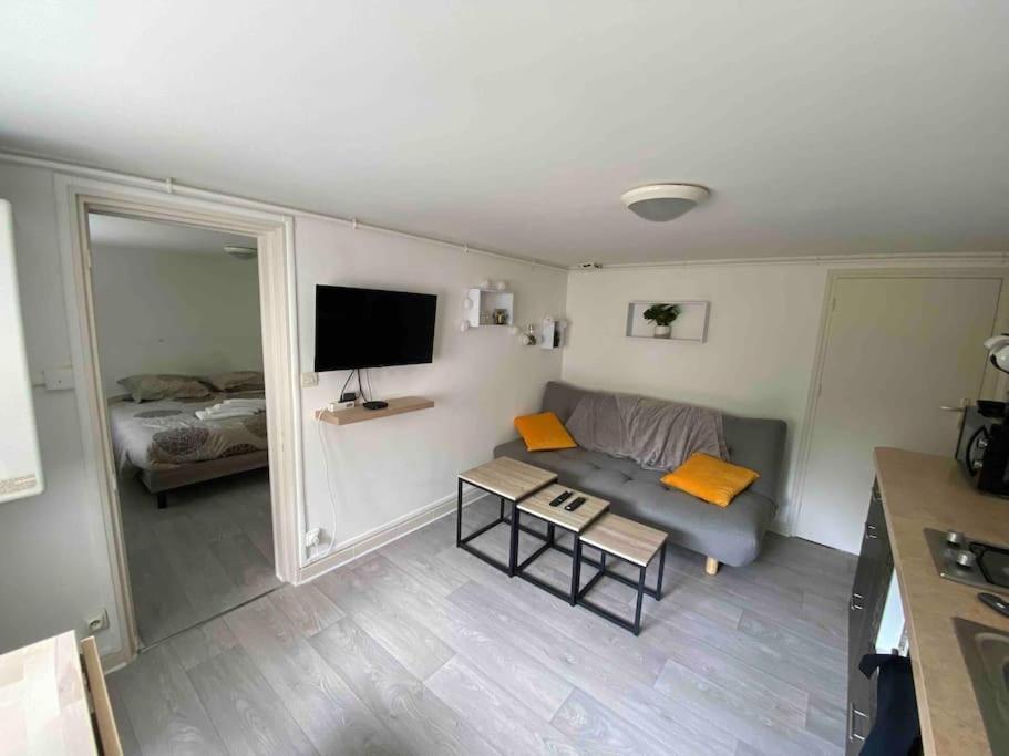 Appartement Avec Garage Et Terrasse Бурж Екстер'єр фото